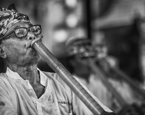 Bermain Musik by Yoga Raharja